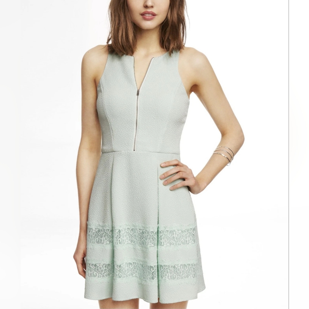 EXPRESS Sleeveless Dress Fit n Flare - Mint Green - Size 4 - Excellent Condition